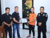 DPW PW Fast Respon Provinsi Jambi Apresiasi Humas Polresta Jambi Berikan Plakat  Piagam Penghargaan.